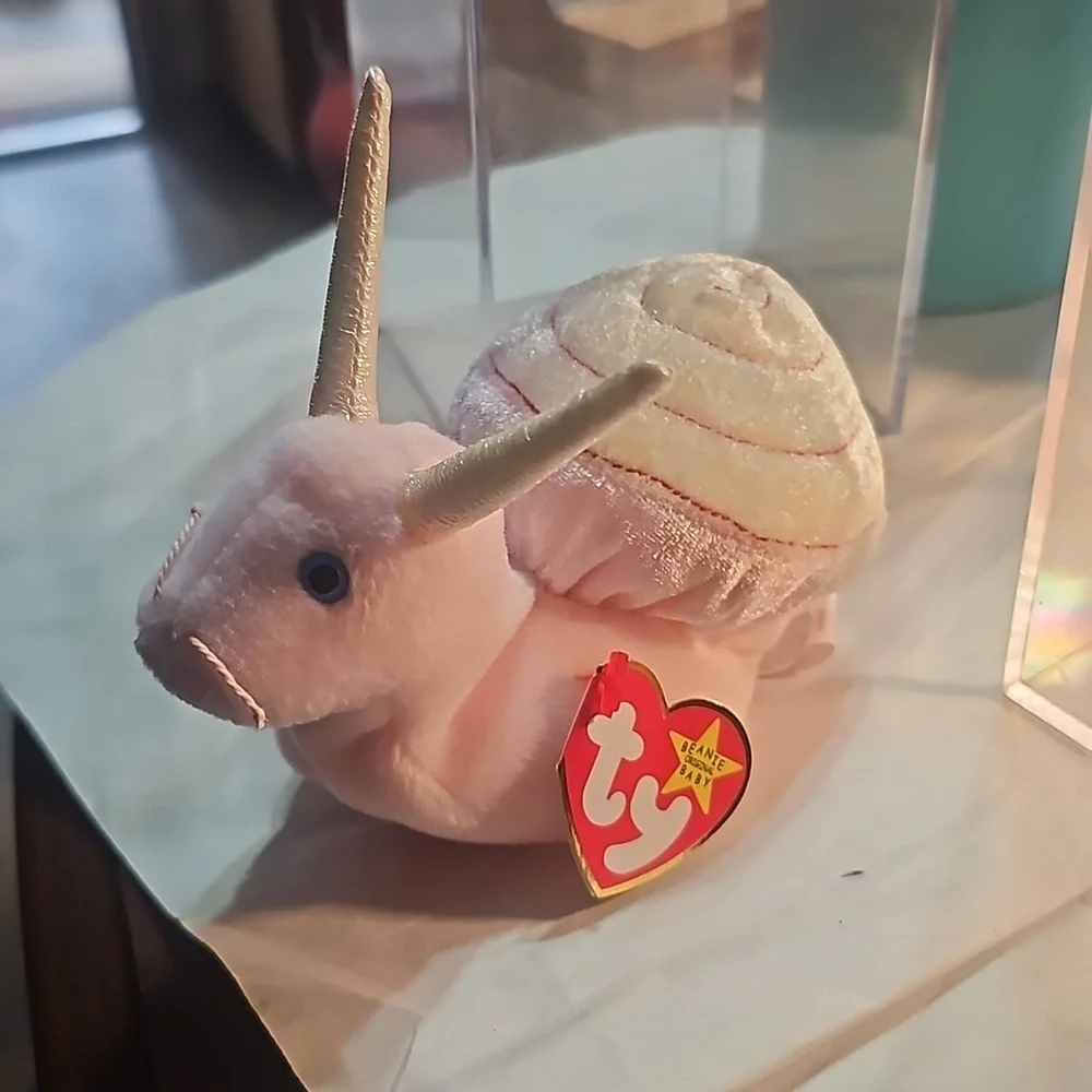 Swirly Beanie Baby in Protective  Box NWT